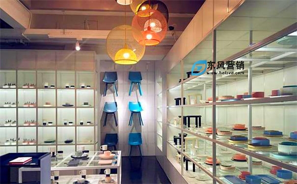 開網(wǎng)店好和還是開實(shí)體店好?優(yōu)劣對比